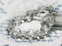 天然本水晶♪薔薇カットクリスタルパワーストーン・ブレスレット　　開運＆幸運引き寄せ＆LOVE運＆仕事・金運に/レディース