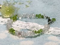 ペリドットと水晶のパワーストーン・ブレスレット　夫婦円満・家庭円満・太陽のような明るさを！/レディース
