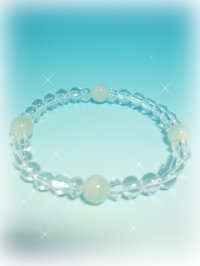 【３月の誕生石】　★アクアマリン★　生まれ月の石を身に着け強力な運気ＵＰ！を